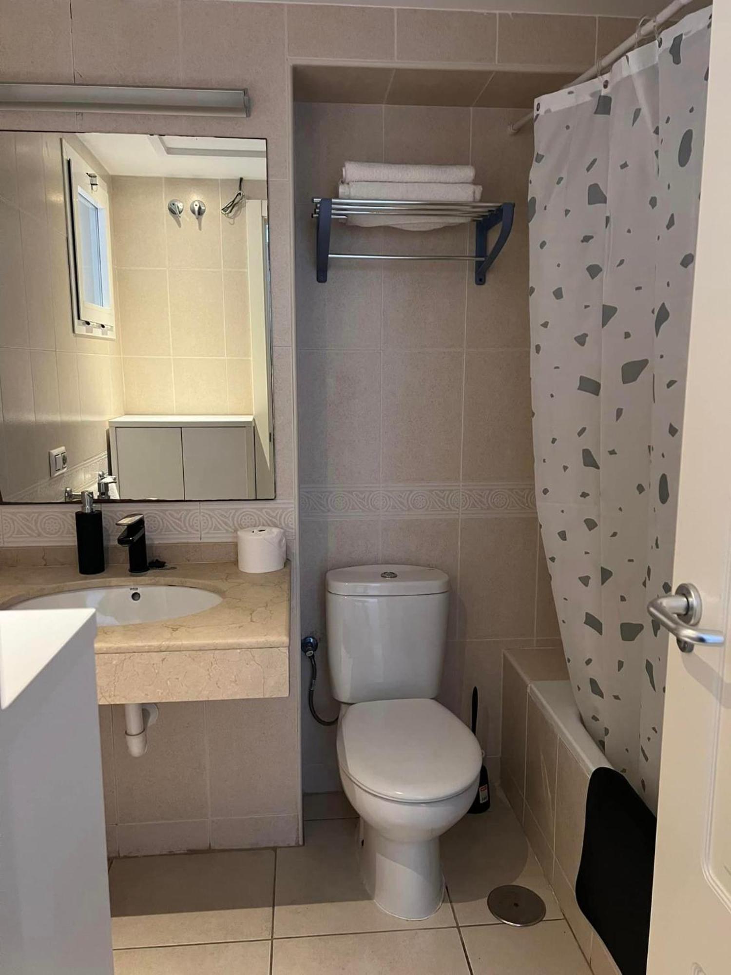 Apartamento Para 4 Personas Frente Al Mar เบนิดอร์ม ภายนอก รูปภาพ